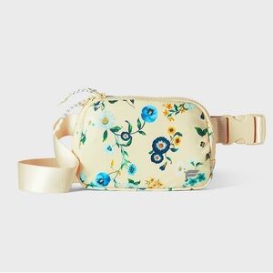 Fabletics The Belt Bag